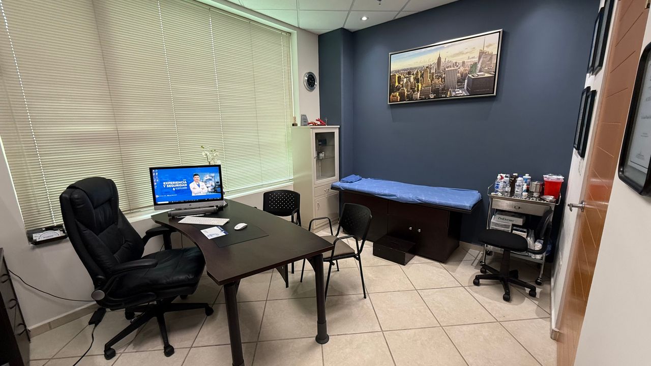 Daniel R Gloria Espinoza-3