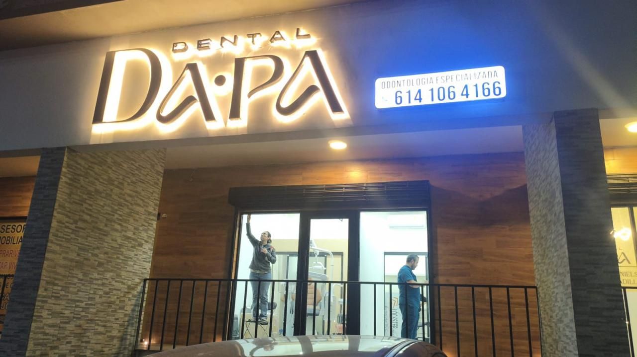 Victor Alejandro Daniels Olivas-0