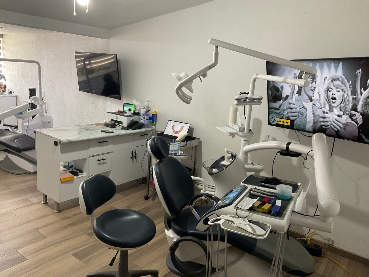 Oswaldo Sanchez Gonzalez-12