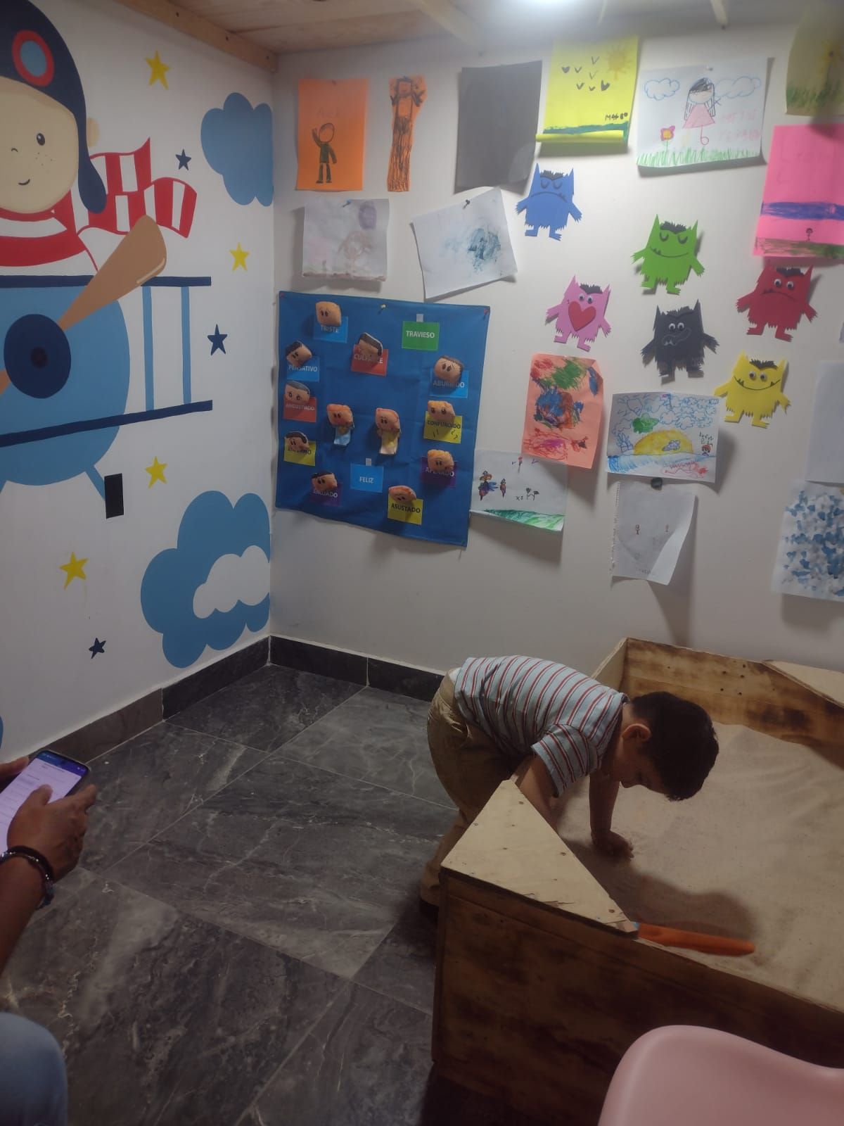 Quetzell Morales	Díaz-20