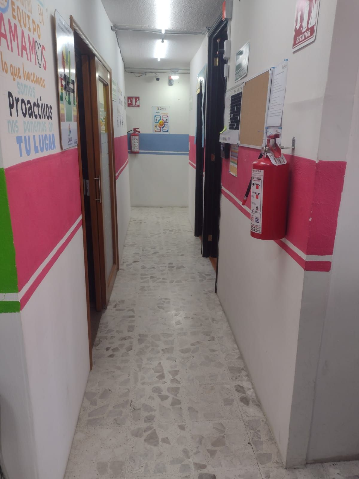 Quetzell Morales	Díaz-18