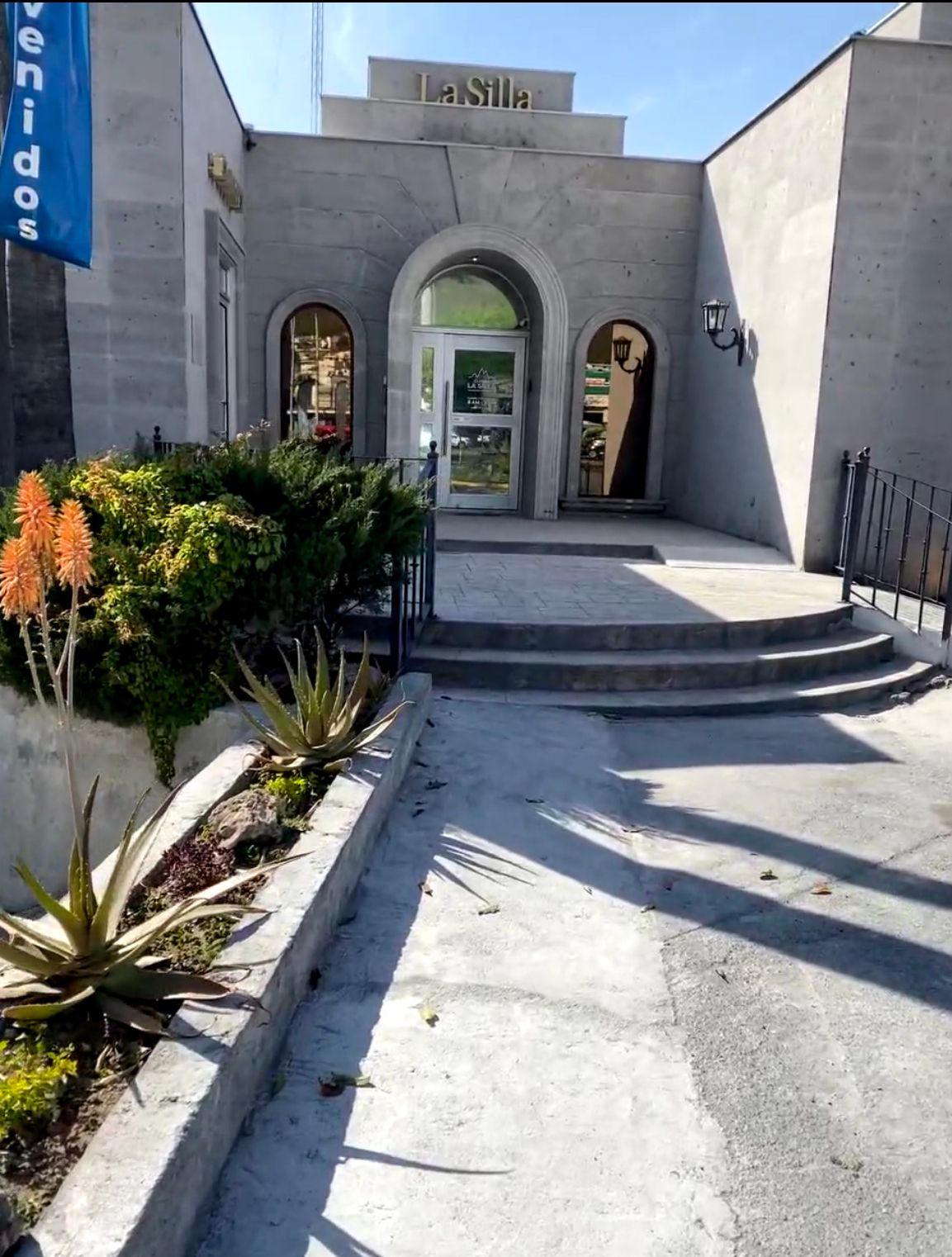 Victor A. Esquivel Gómez-2