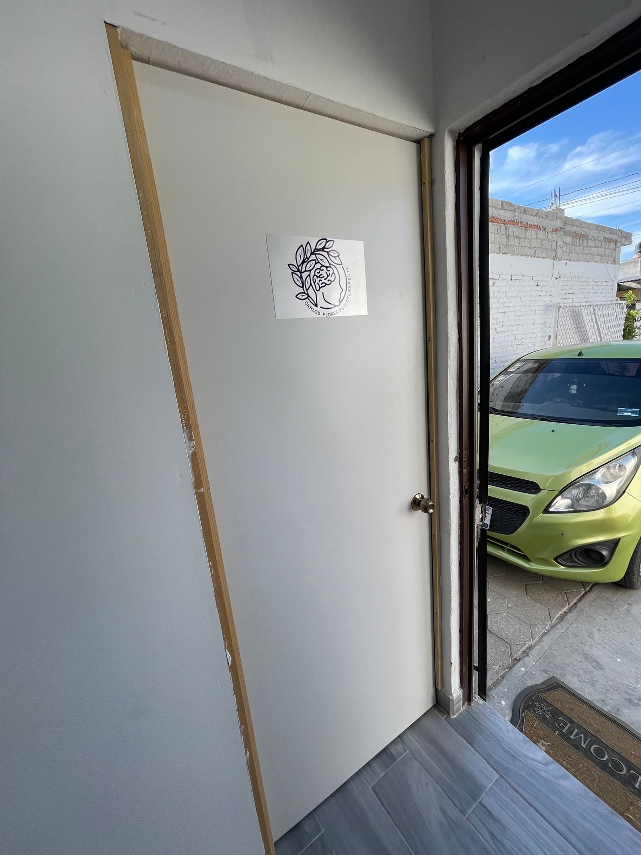 Carlos Enrique Falcon Flores-1