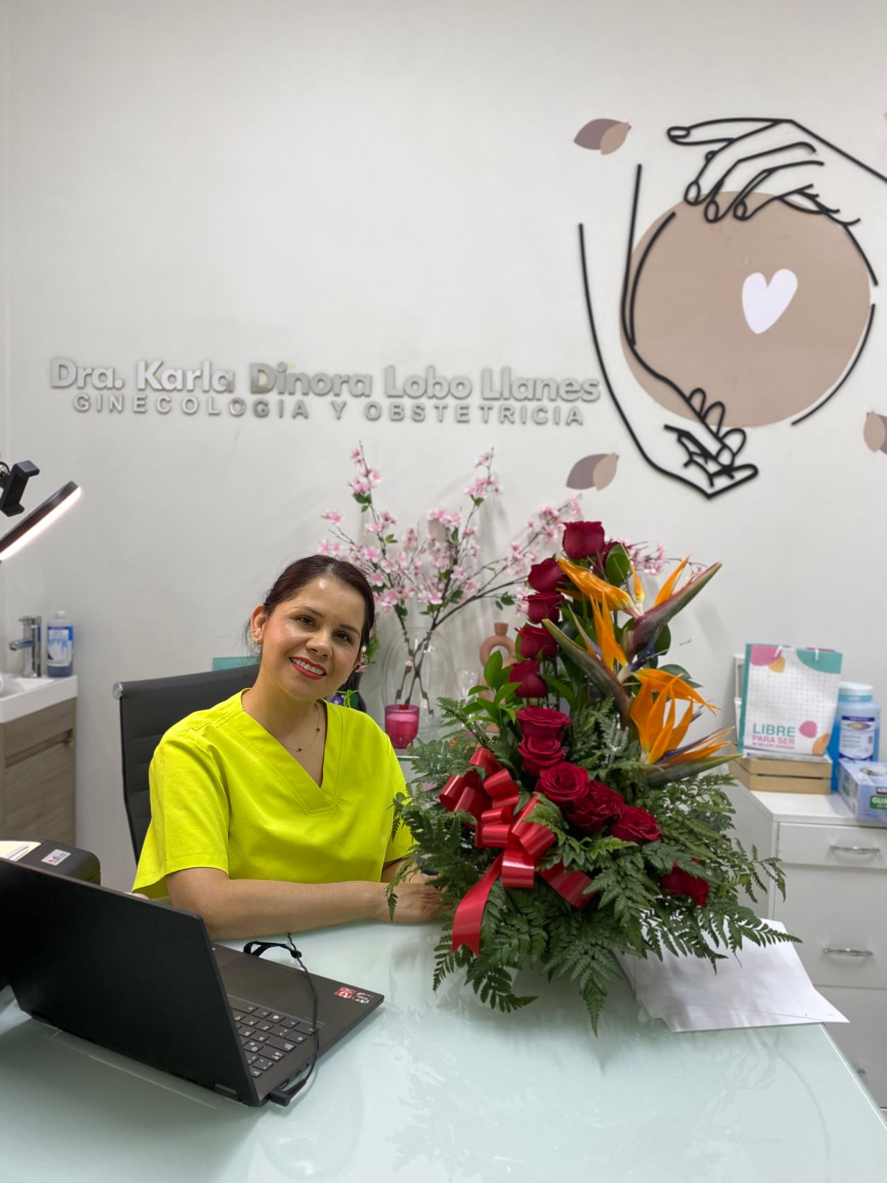 Karla Dinora Lobo Llanes-7