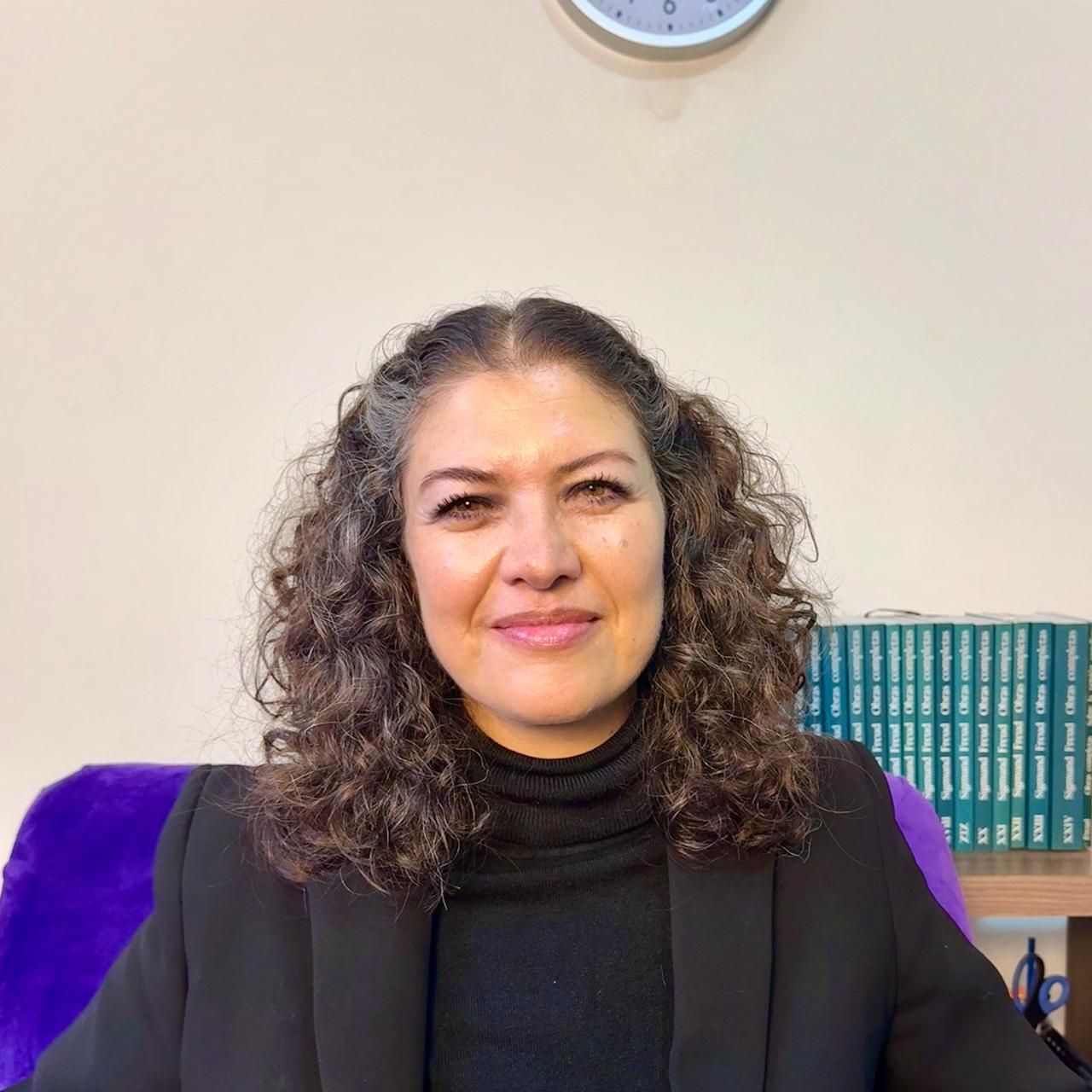 Cindy Gabriela Flores Davalos-4