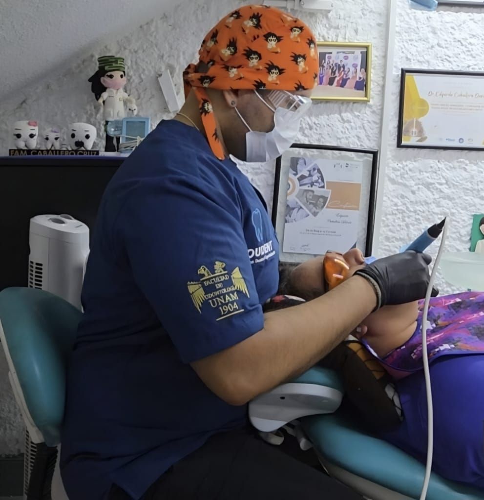 Edgardo Caballero Dávila-7