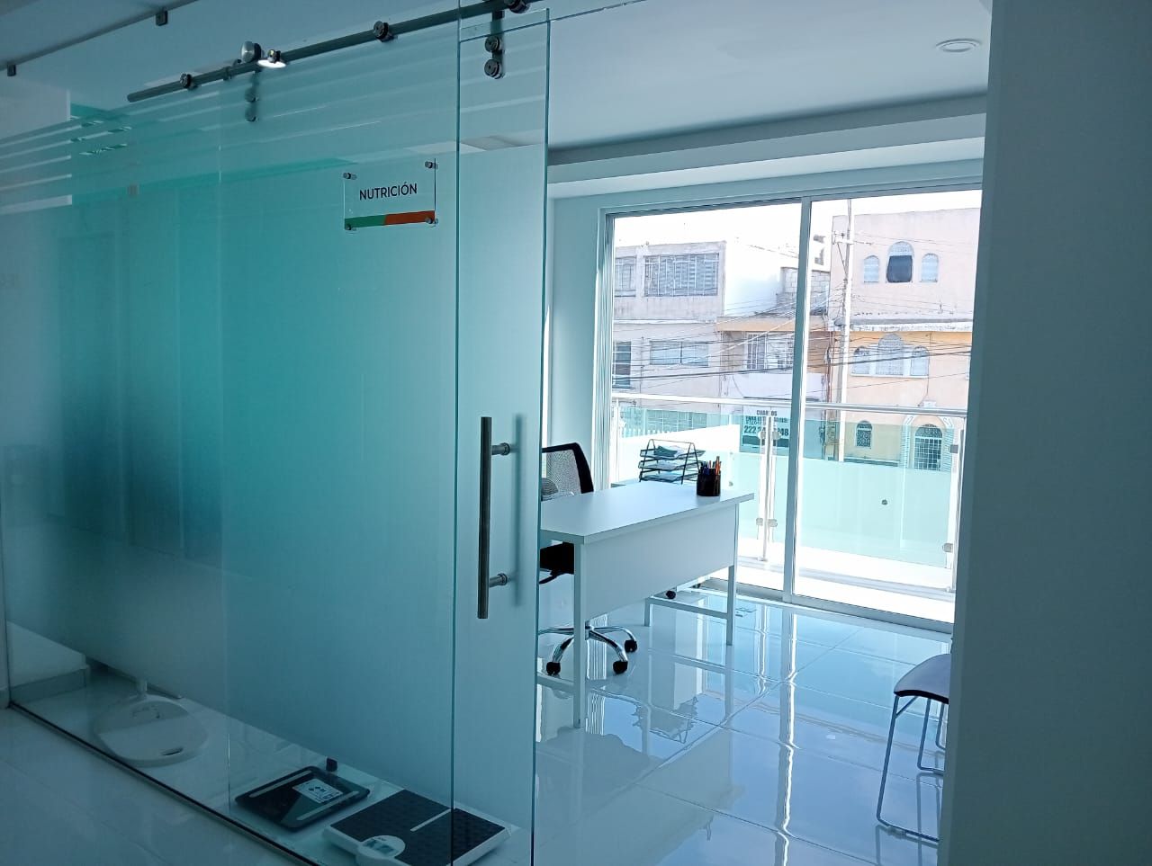 Kendra Giovanna Donadied Catalan-2