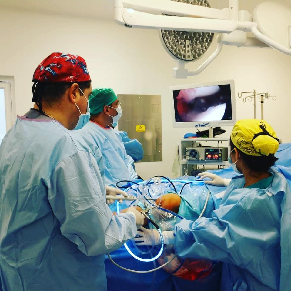 Alfonso Meza Vernis-82