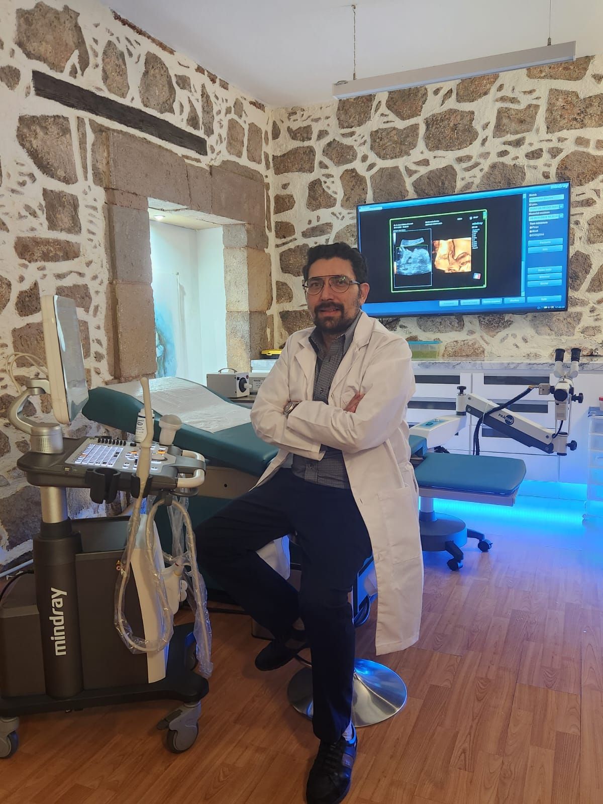 Araró Molina Coronel-14