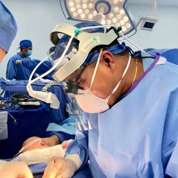 Victor Manuel Carmona Delgado-24