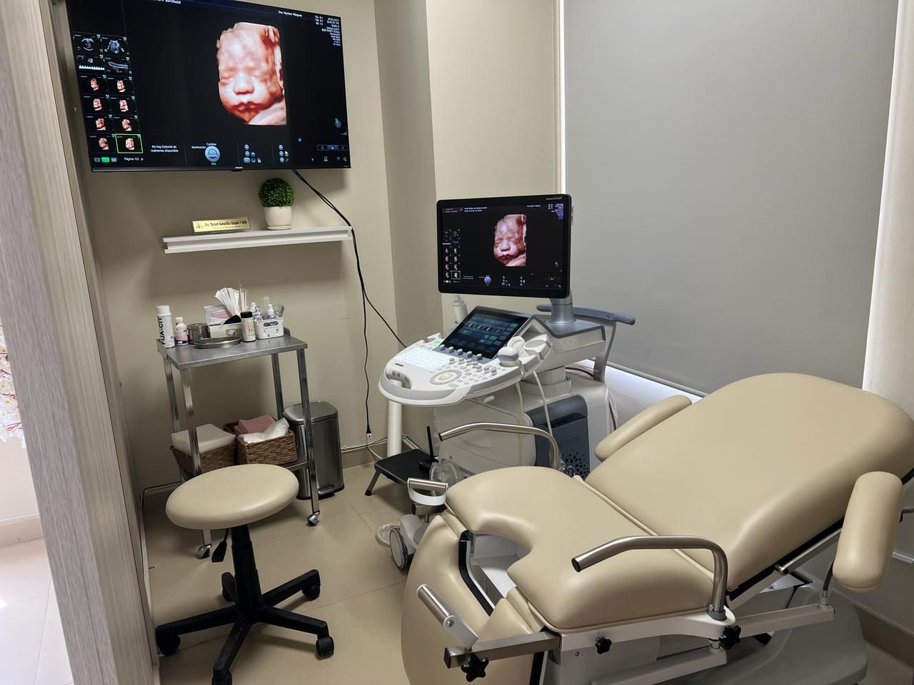 Myriam Samantha Vazquez Y Solis-1