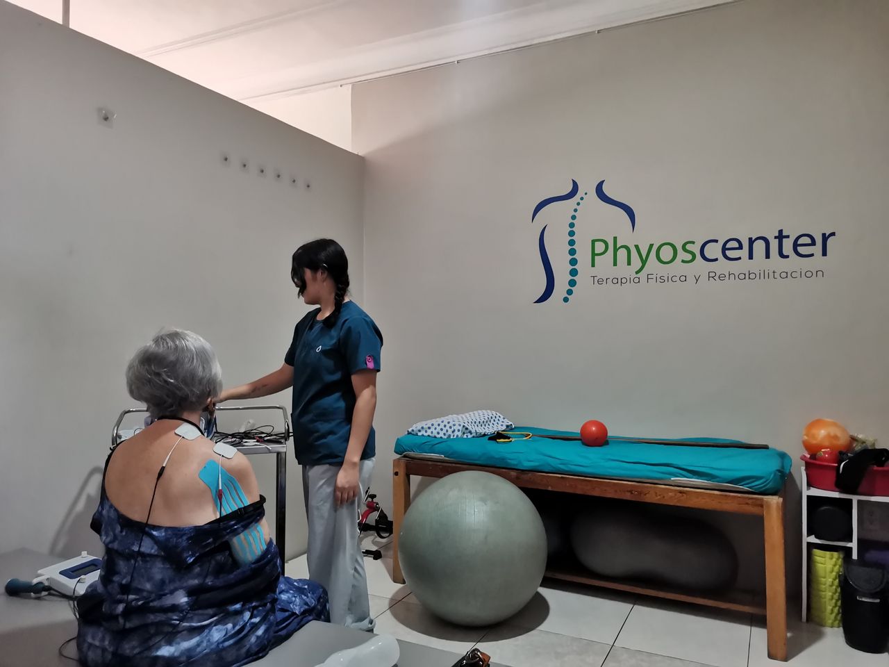 María Teresa Serratos Guitrón-4