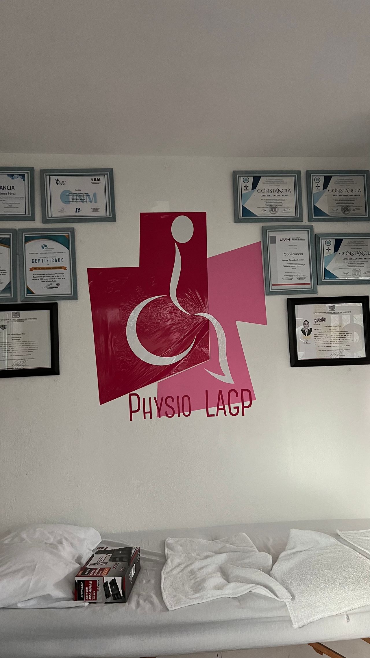 Lesli  Alexia Gómez Pérez-10