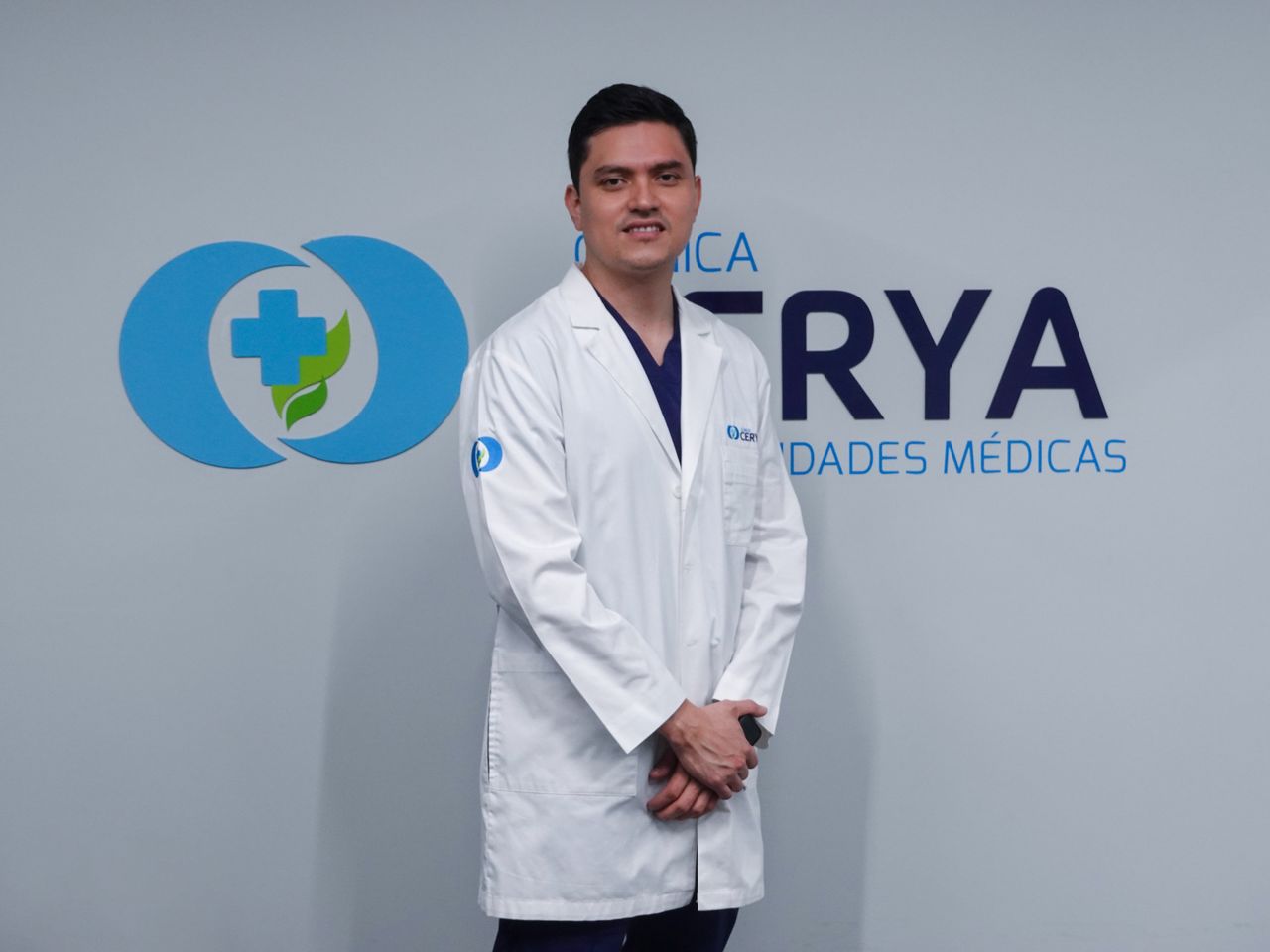 Nestor Amaury Santillano-2