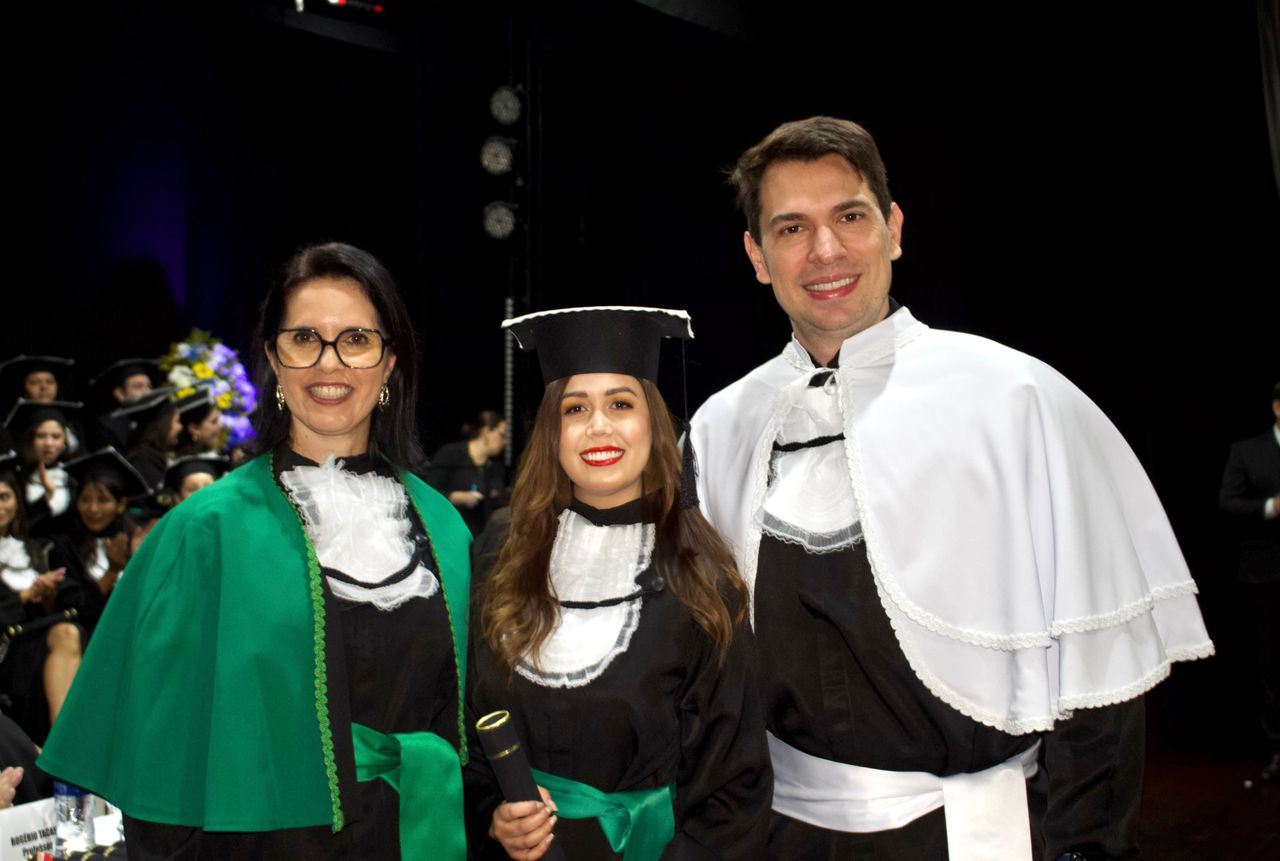 Vania Delil Díaz Villalobos-1