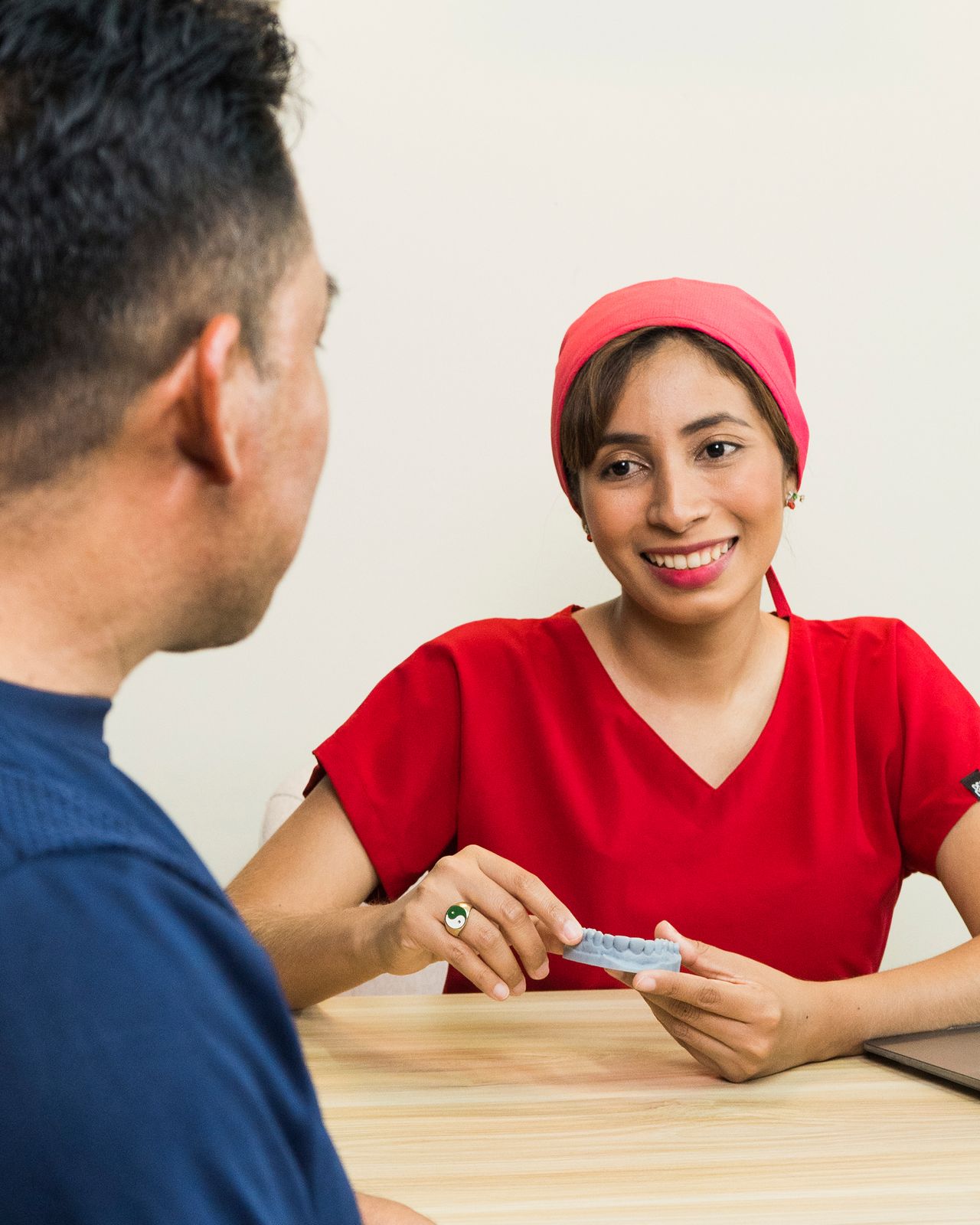 Lizbeth Castellanos-7