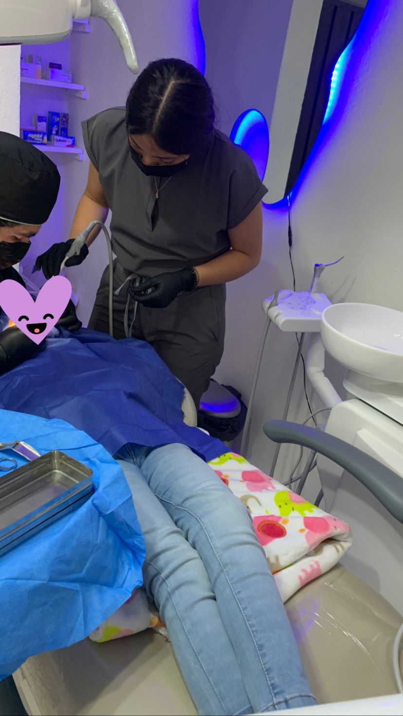 Karminne Navarrete-9