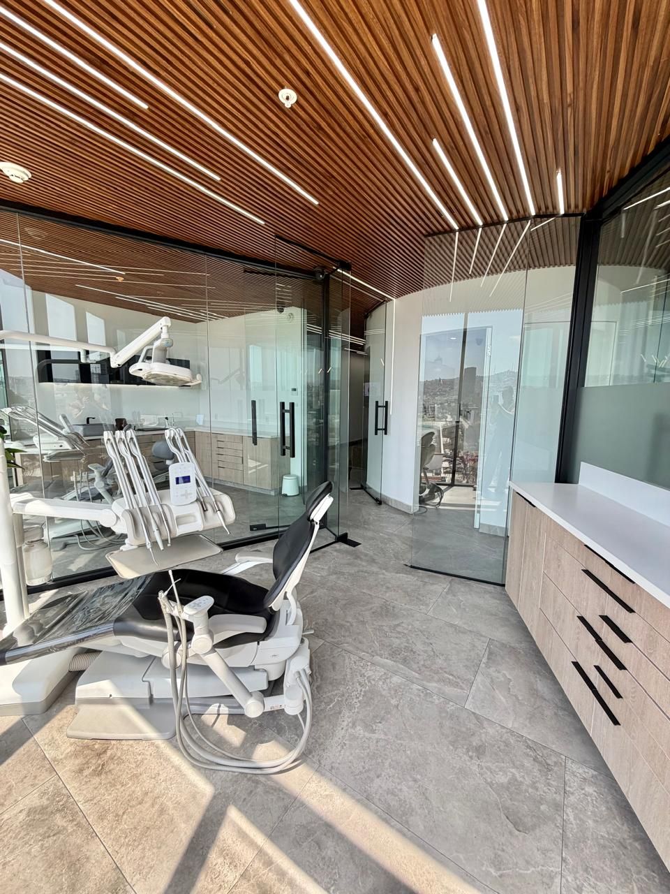 Montserrat Furlong-3