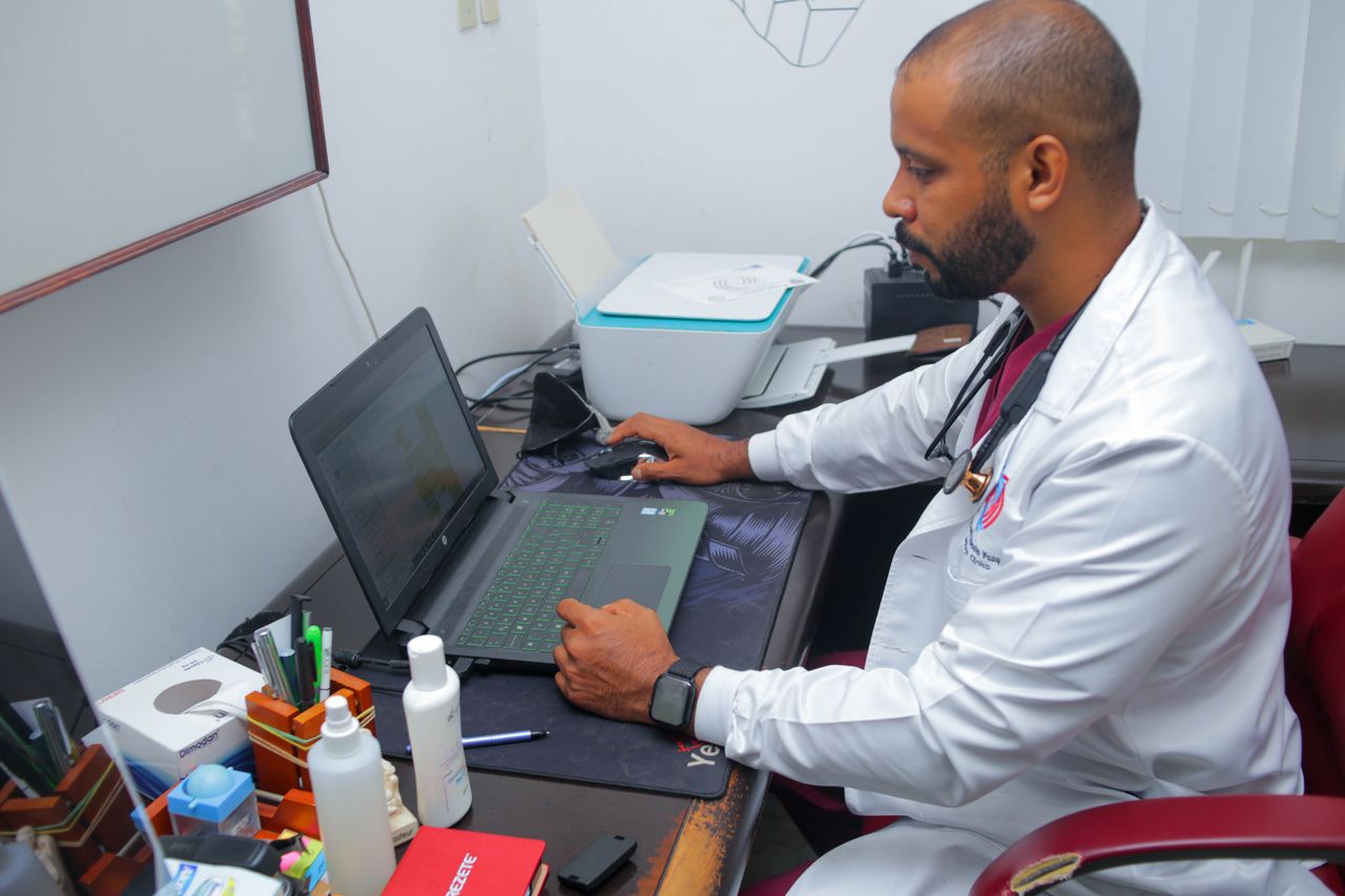 Samuel O. Odusola Vazquez-5