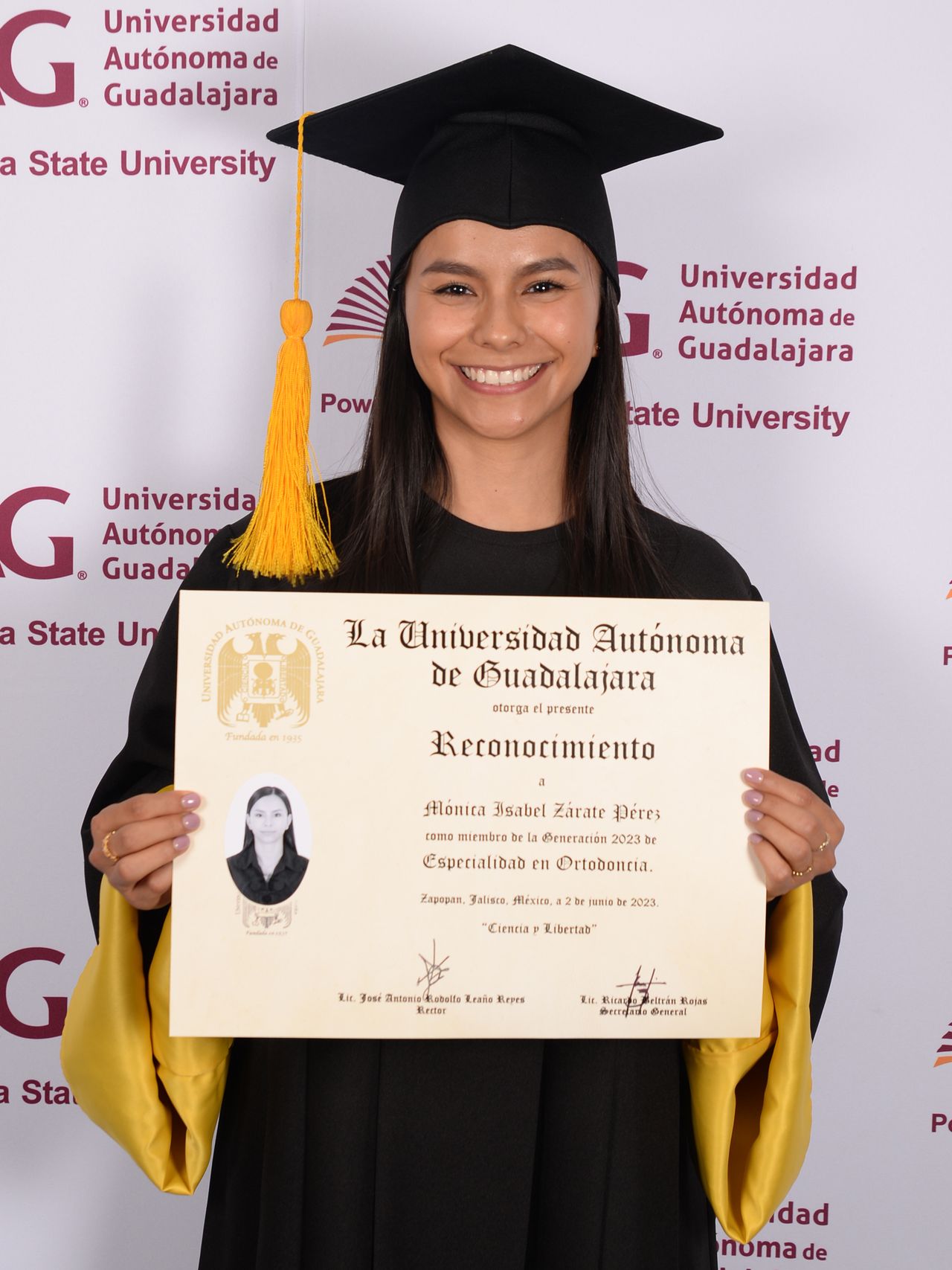 Mónica Isabel Zárate Pérez-21