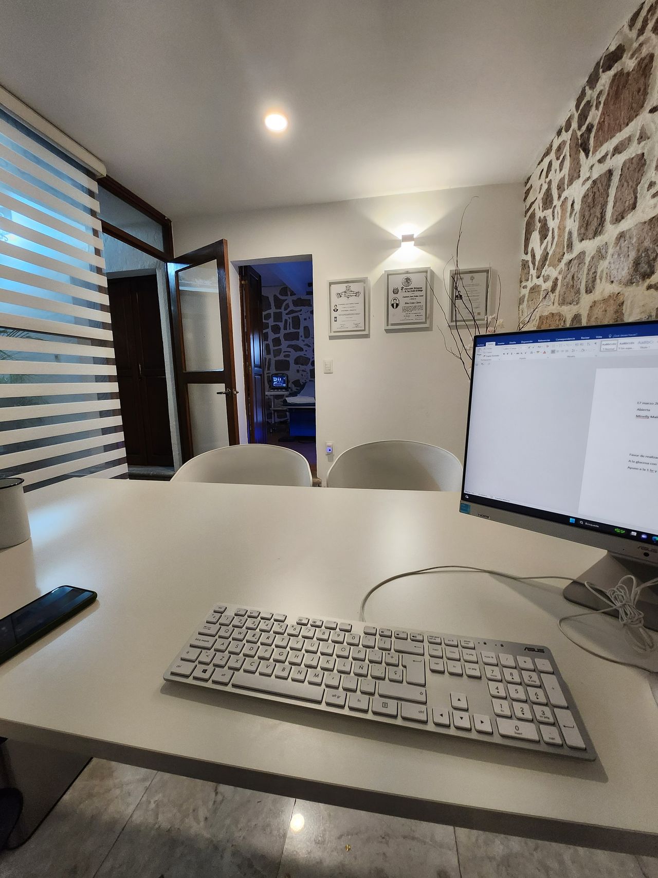 Araró Molina Coronel-6