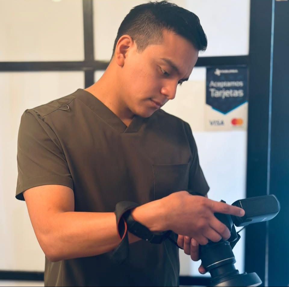 Carlos Enrique Hernández Rodríguez-21