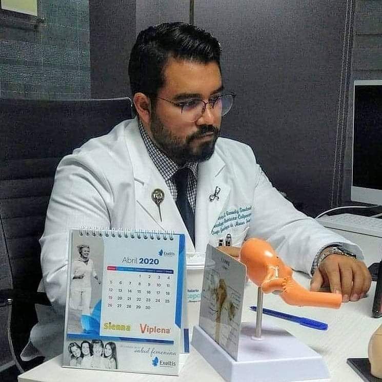 Víctor E. Reséndiz Sandoval-0