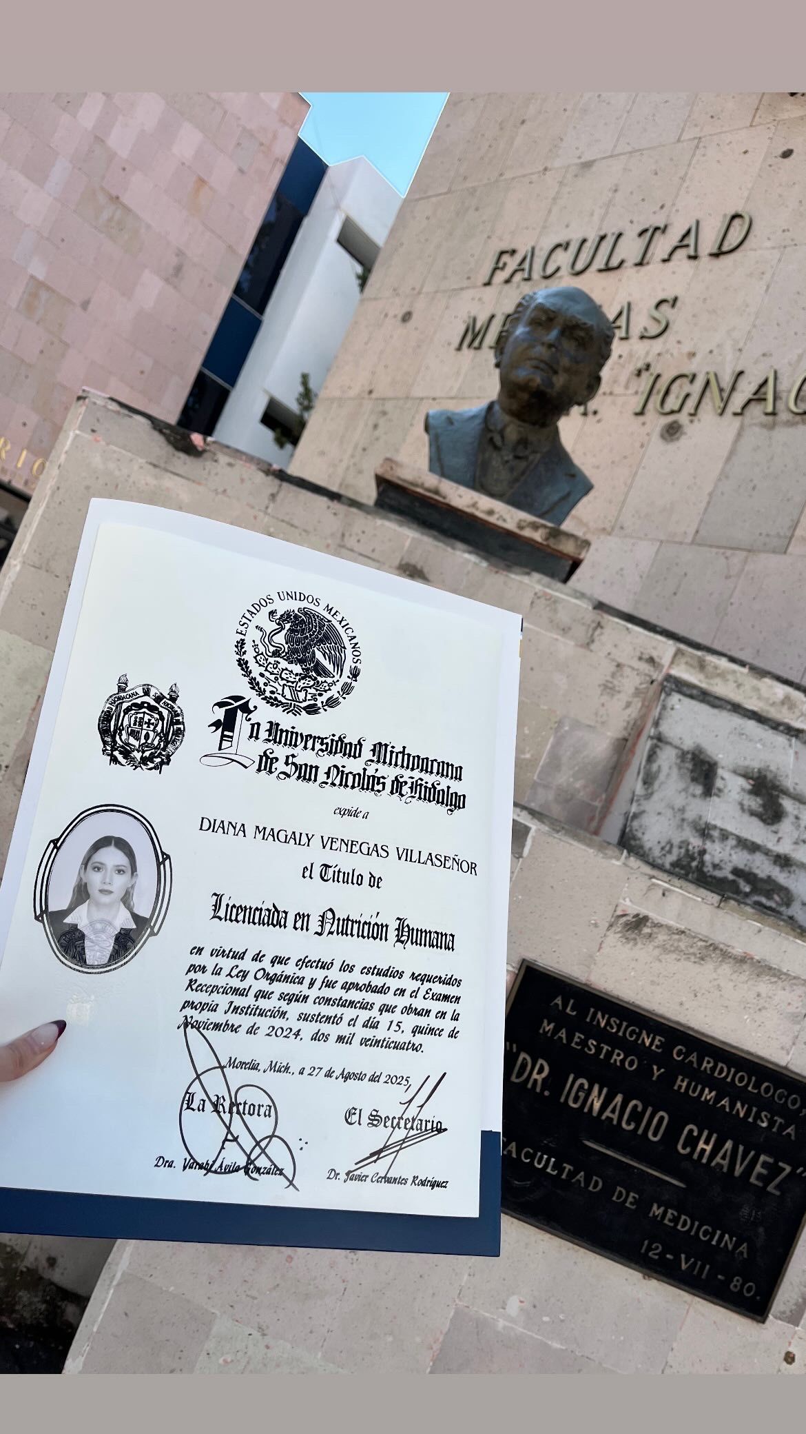 Magaly Venegas Villaseñor-5