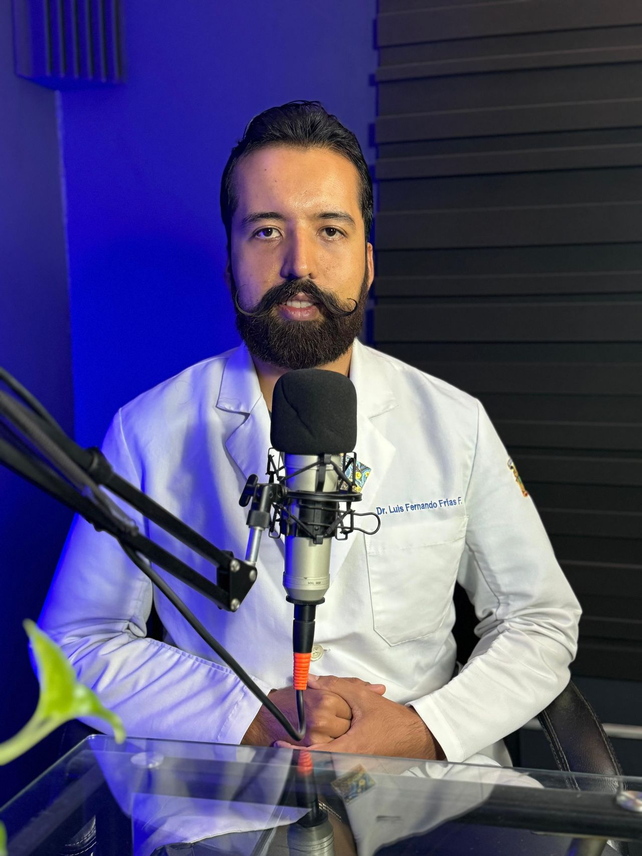 Luis Fernando Frías Flores-10