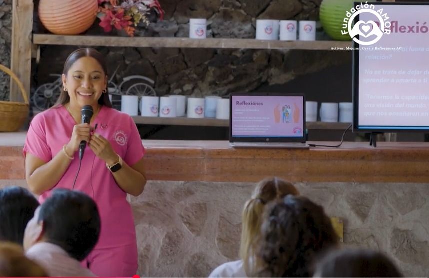 Paula Alicia León De Jesús-2