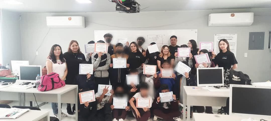 Abigail Canales López -5