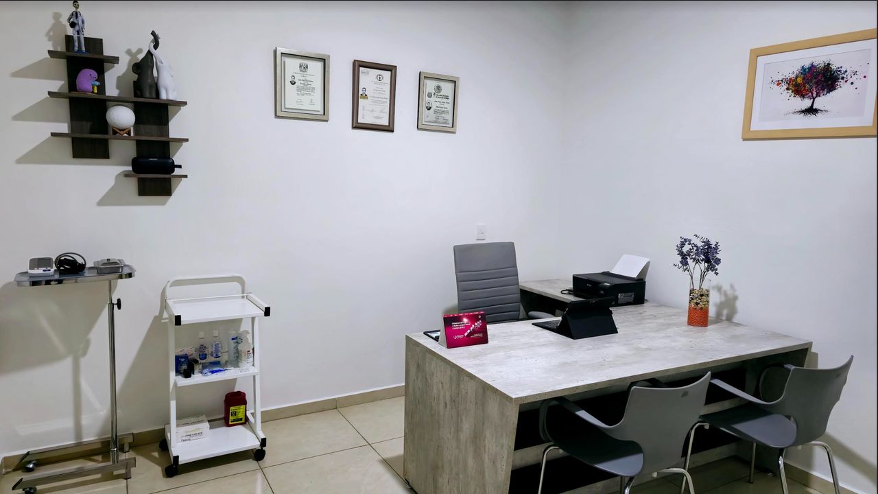 Alfonso Rafael Alvarez Paredes-0