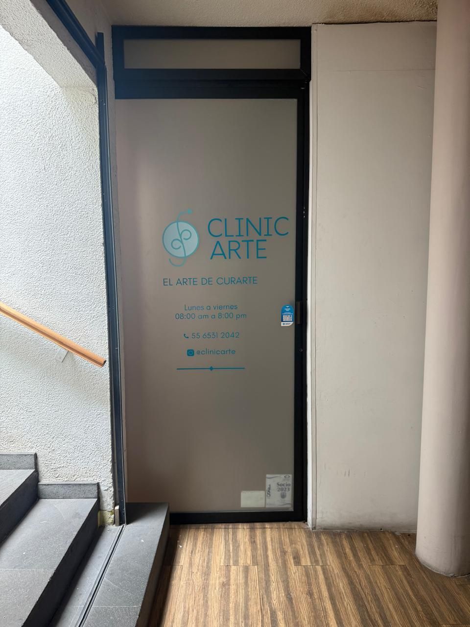 Victoria Eugenia Valderrama León-3