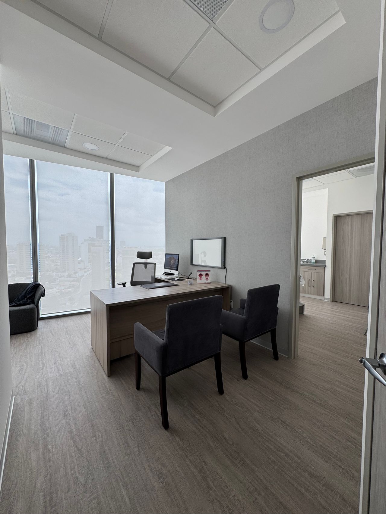 Carlos Erik Shuck Bello-2