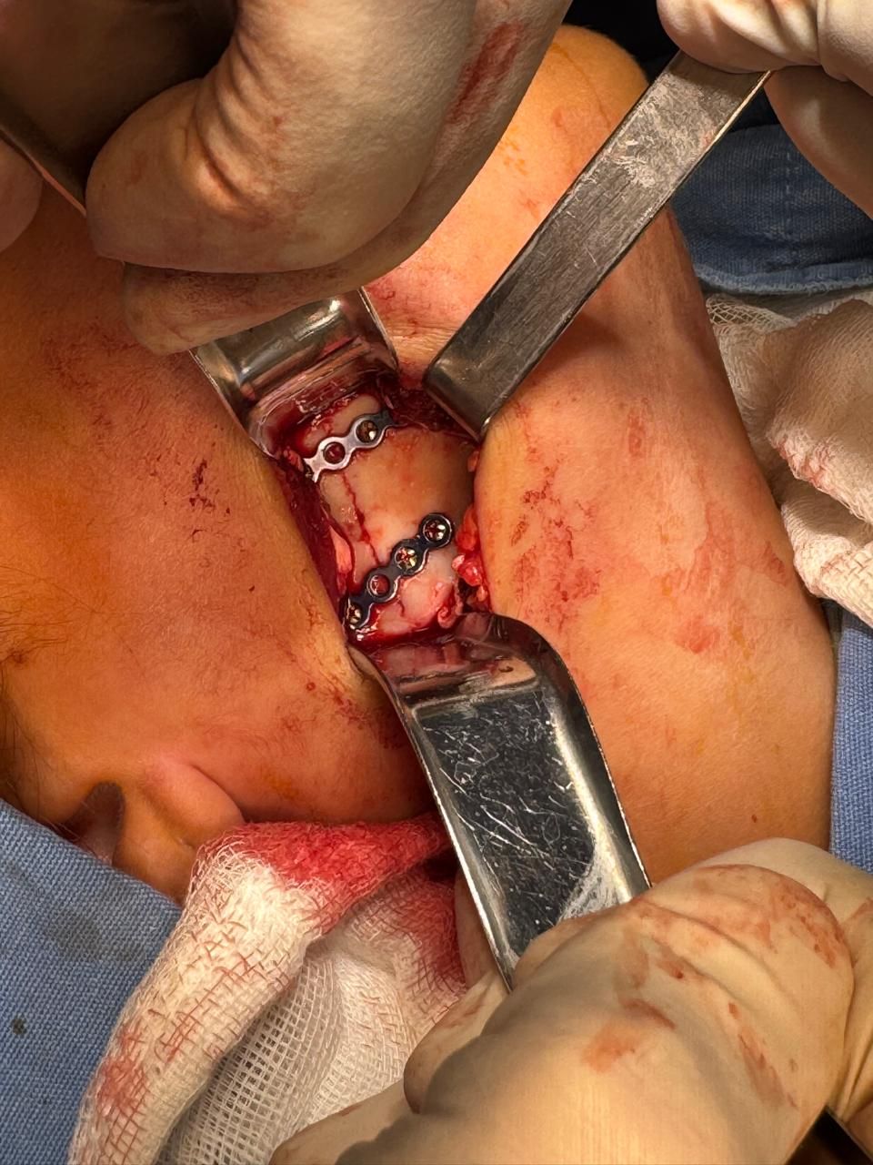 Carlos David Aragon Kuri-10