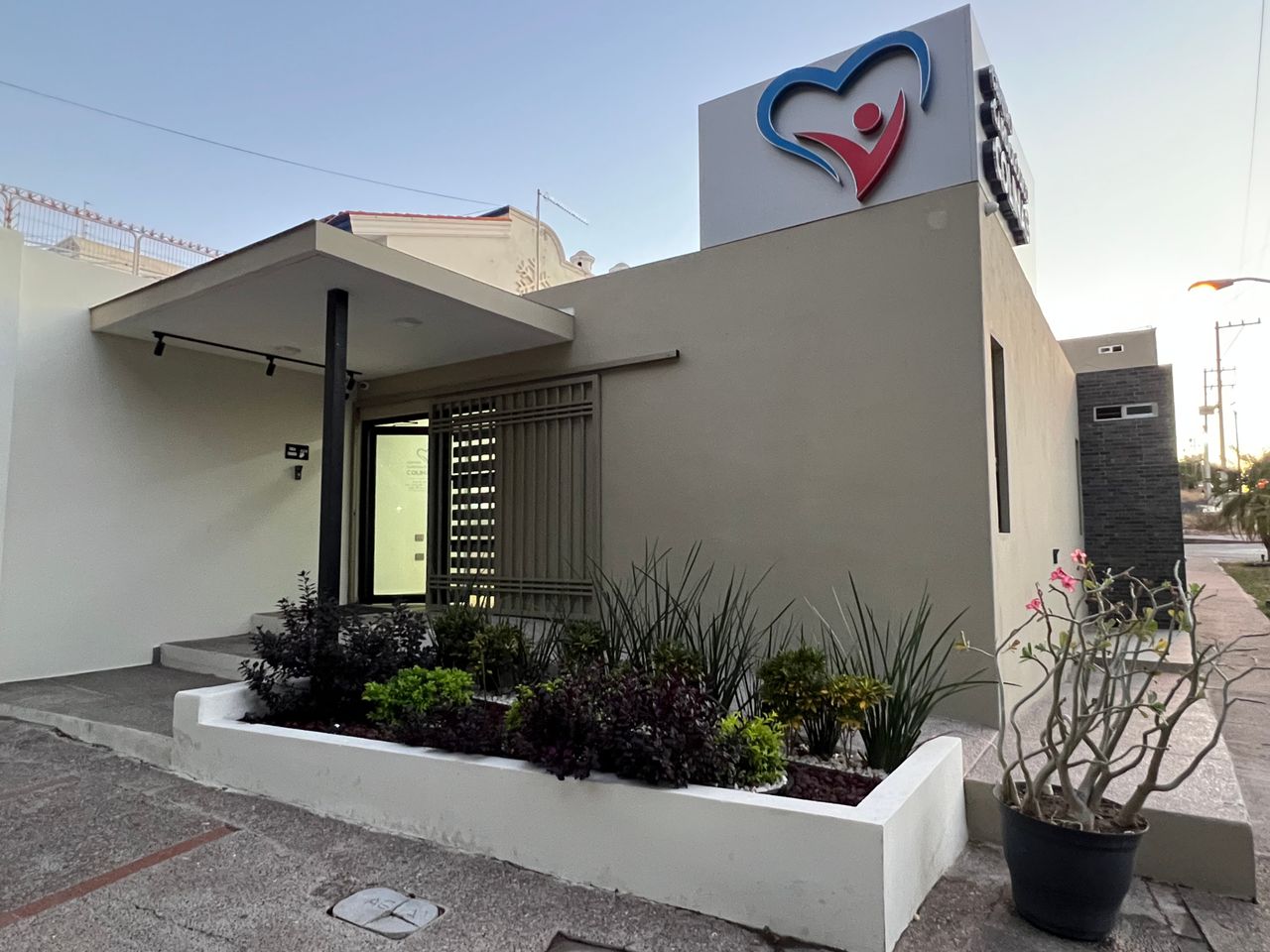 Héctor Valenzuela Suárez-1