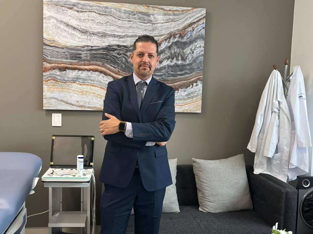 Hugo Paredes Núñez-4