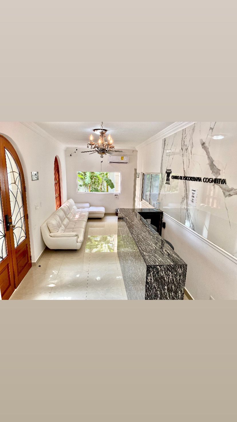 Melanye Petul De La Rosa-3