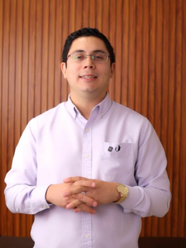 Héctor Arturo López Mata-11