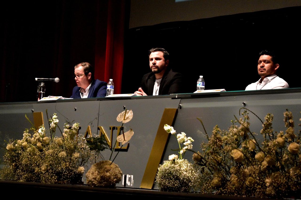 Carlos Andrés Mesa Garza-4