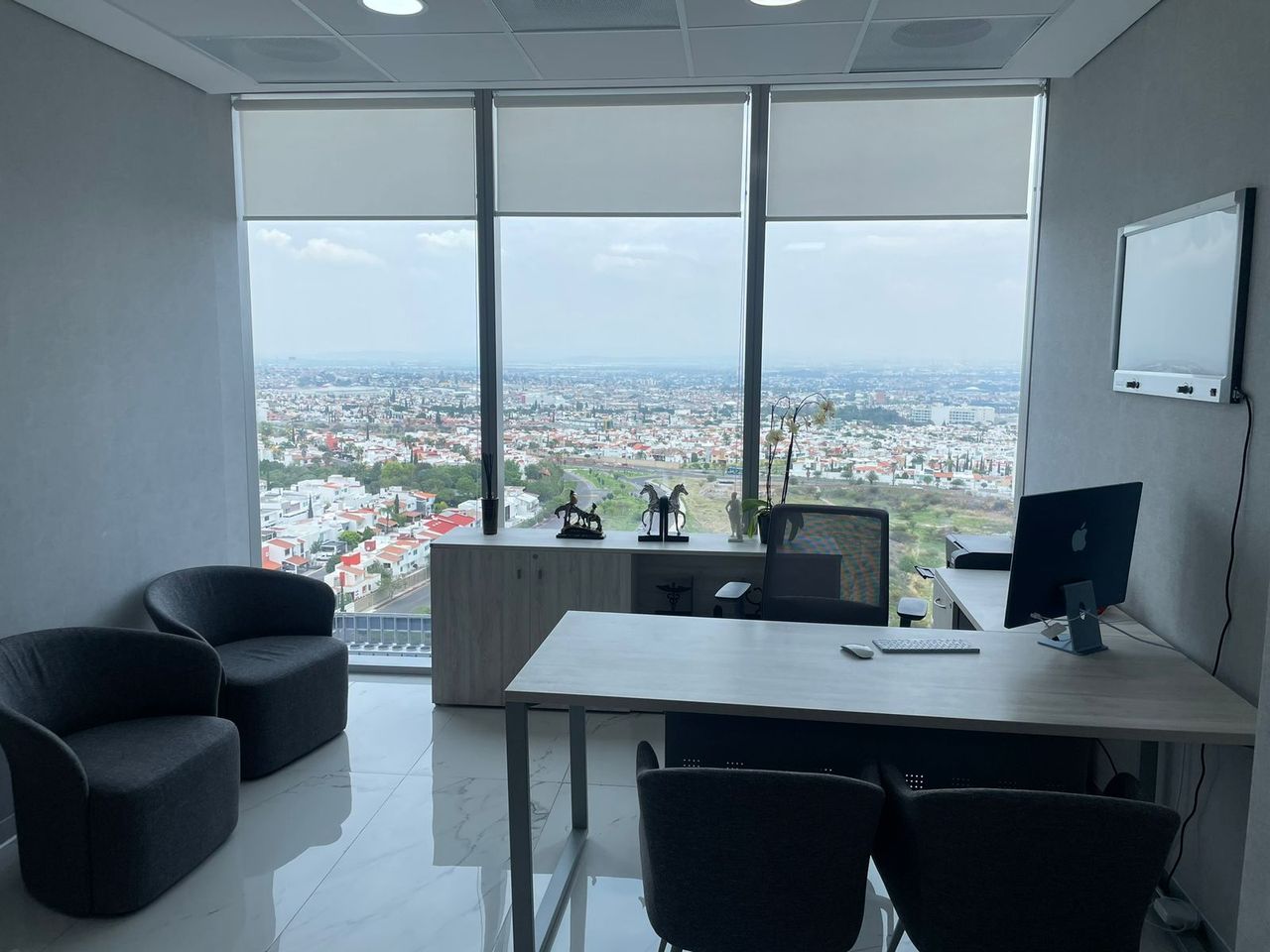 R. Charbel Lugo Palacios-1