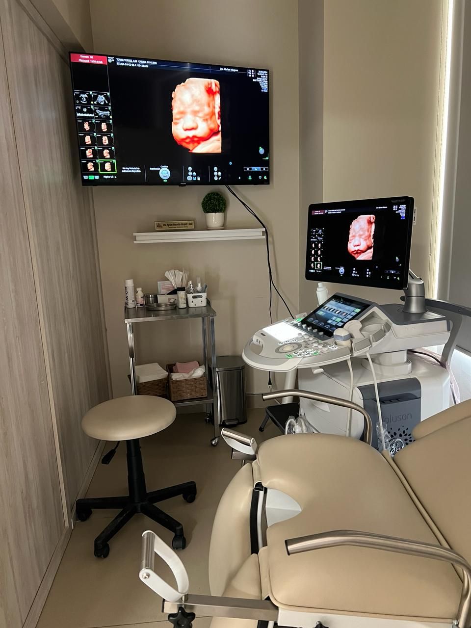 Myriam Samantha Vazquez Y Solis-0