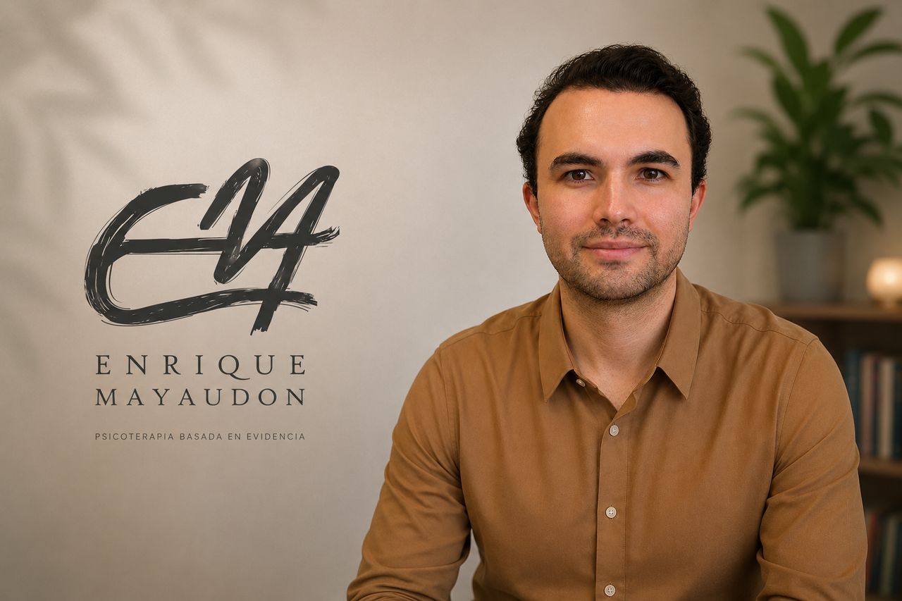 Enrique A. Mayaudon G.-2