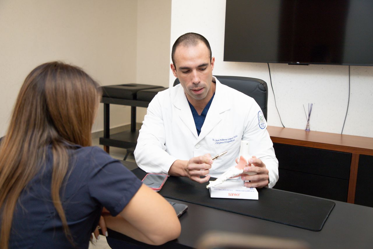 José Alberto López Tello-7