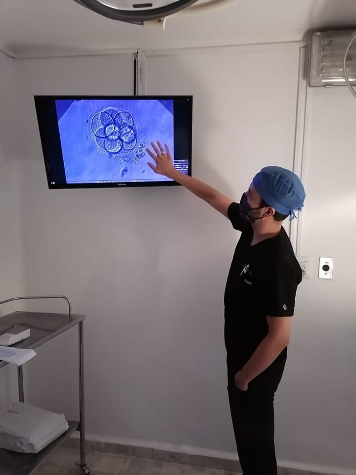 Eduardo Anguiano Franco-18