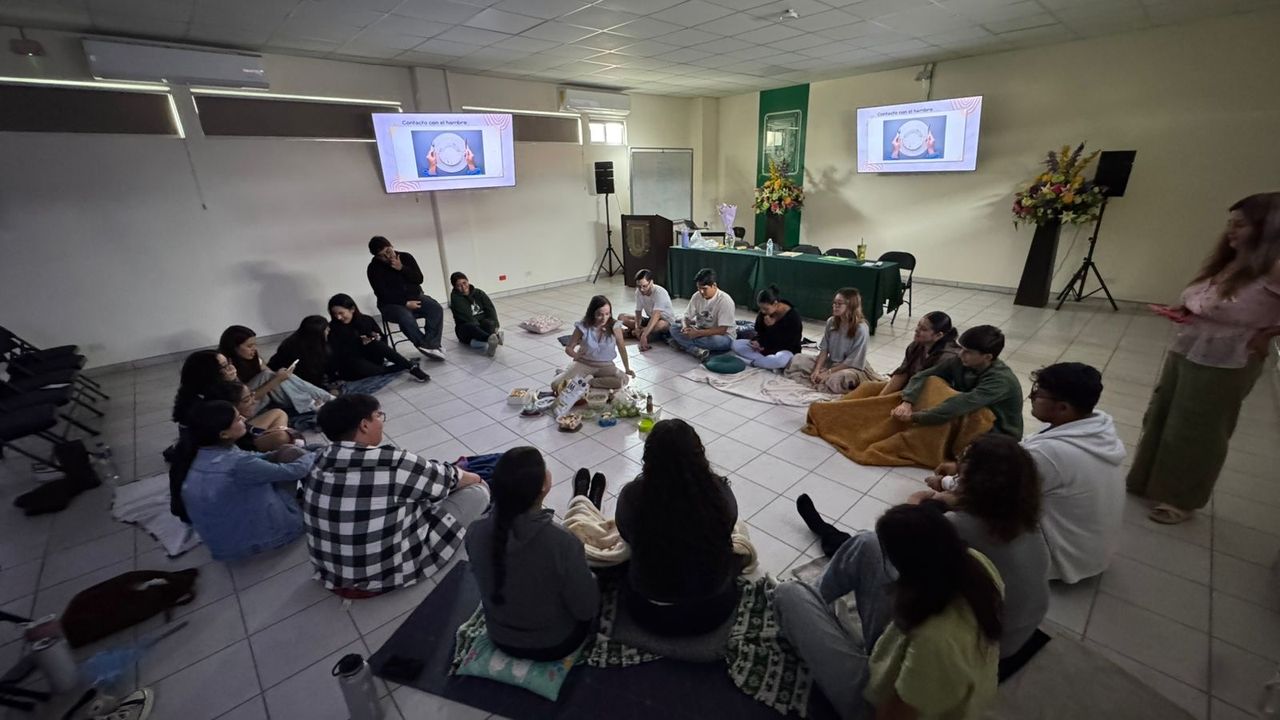 Rebeca Garza Gómez-11