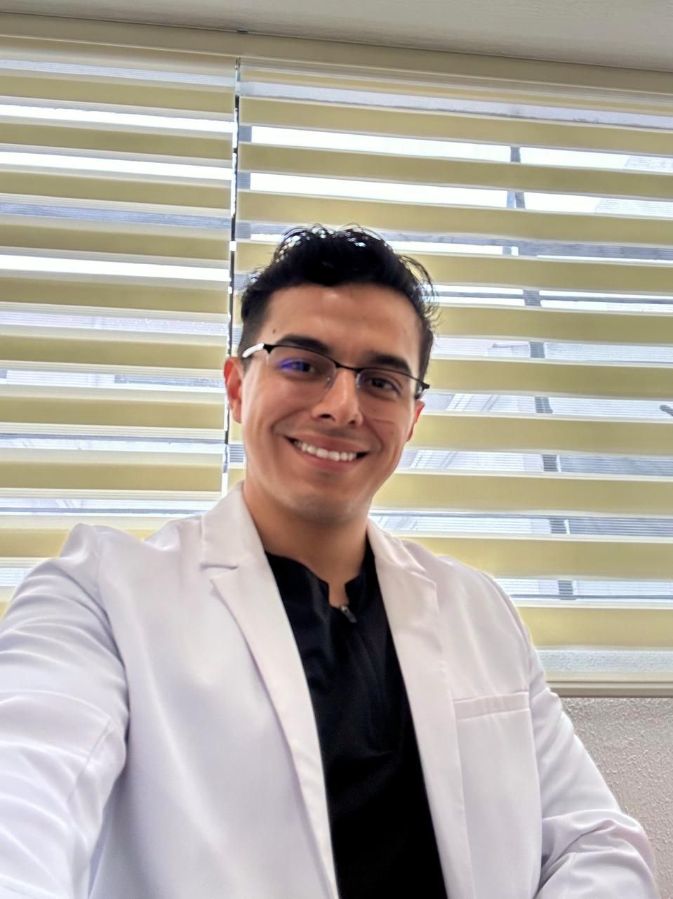 Maximiliano Iturbe Flores-0