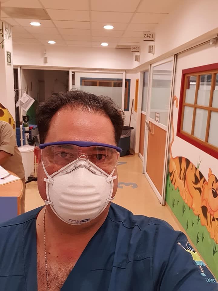 Alfonso Meza Vernis-55