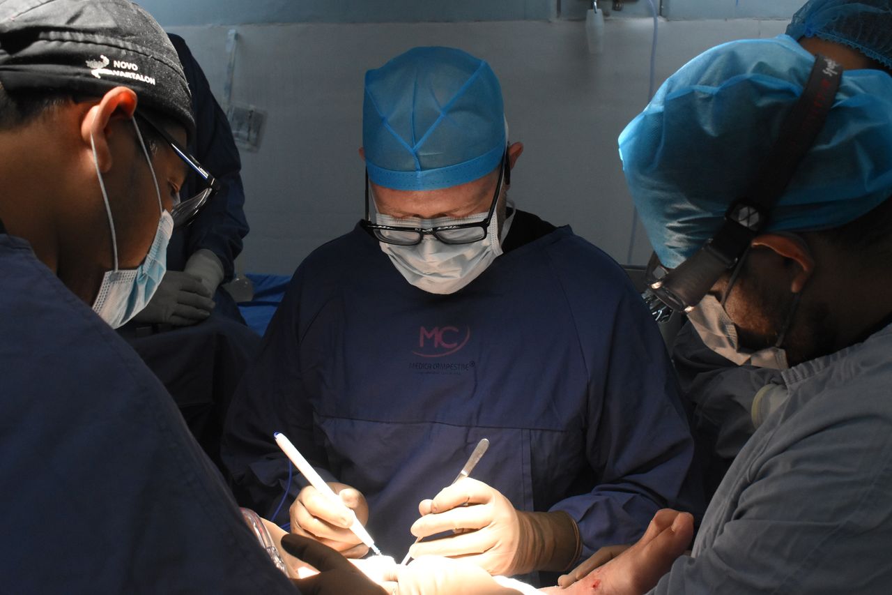 Arturo Pérez Cuéllar-4