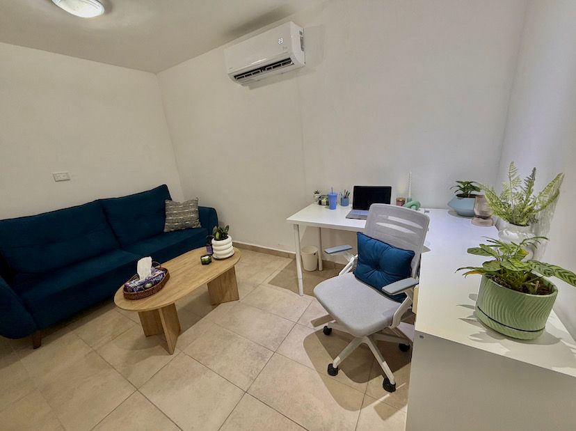 Fernanda Araujo Tye-0